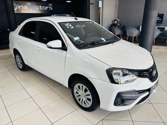 TOYOTA ETIOS 1.3 X 16V FLEX 4P AUTOMÁTICO
